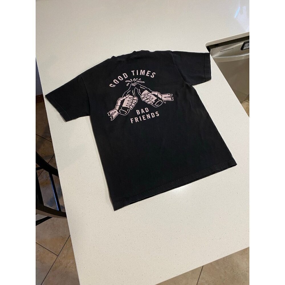 “Good Times, Bad Friends” Graphic T-Shirt Sketchy Tank Men’s Size Medium